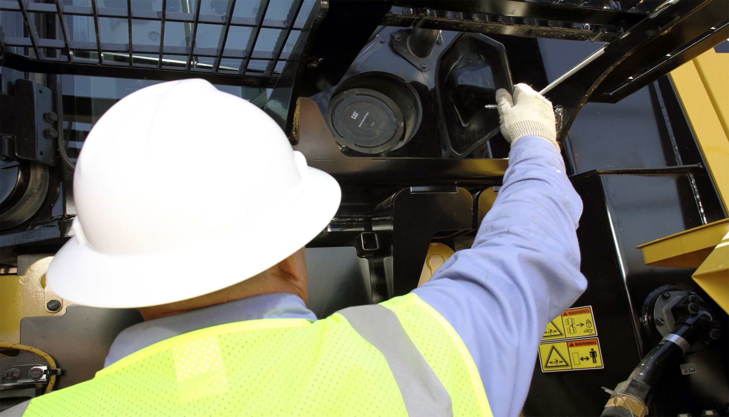 SERVICIO Y ASISTENCIA TÉCNICA DE PRIMER NIVEL