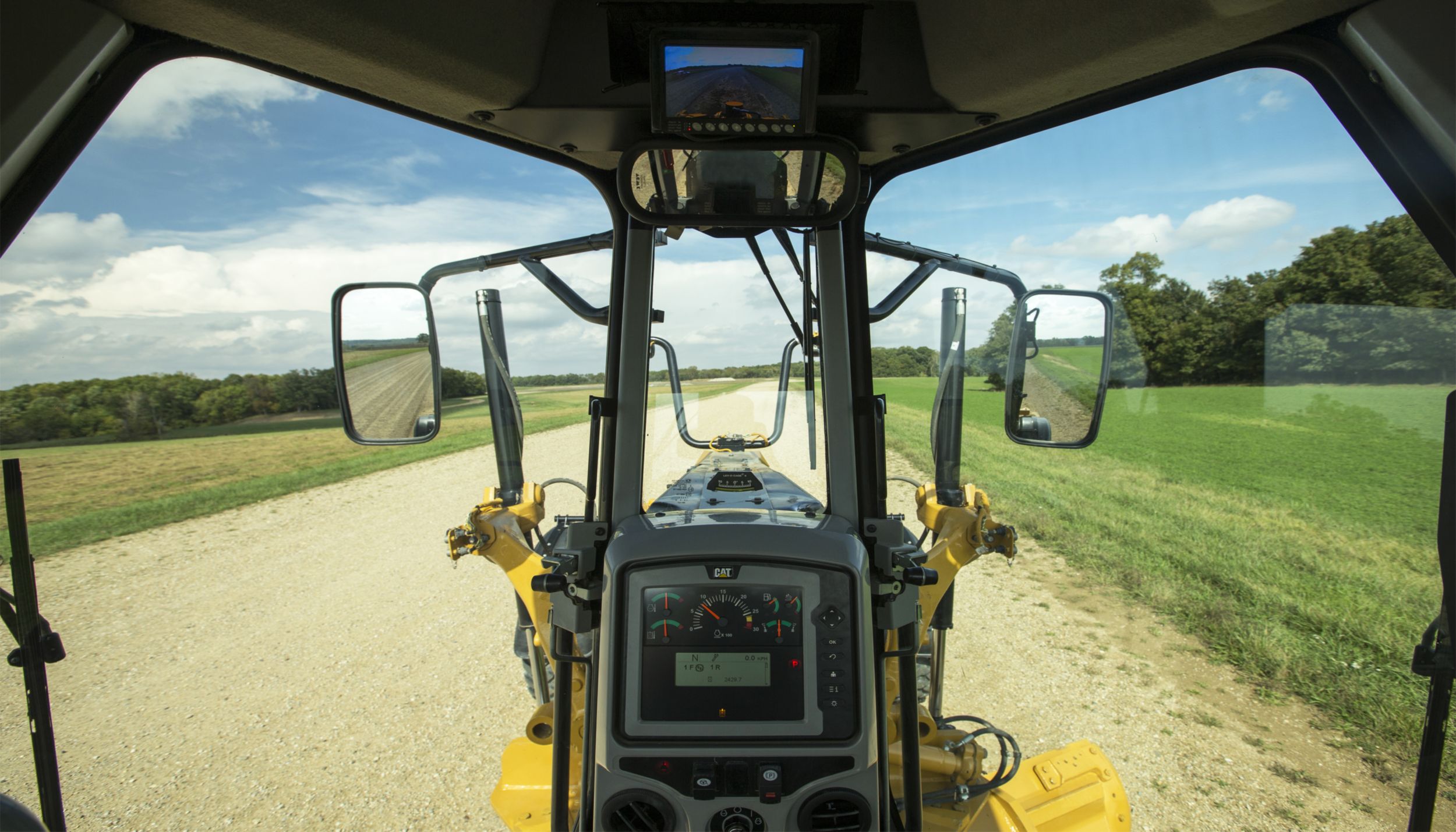 Cat 160 Motor Grader - DESIGNED FOR OPERATORS