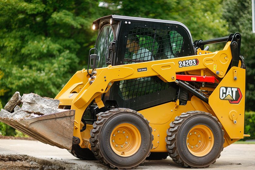 Cat® 242D3 Skid Steer Loader