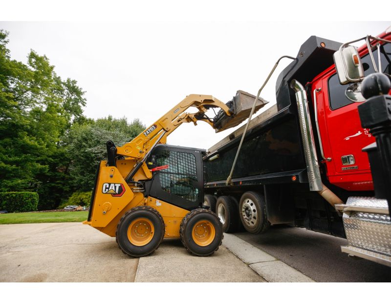 Cat® 242D3 Skid Steer Loader