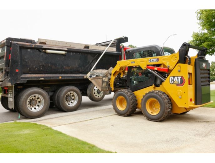 Cat® 242D3 Skid Steer Loader