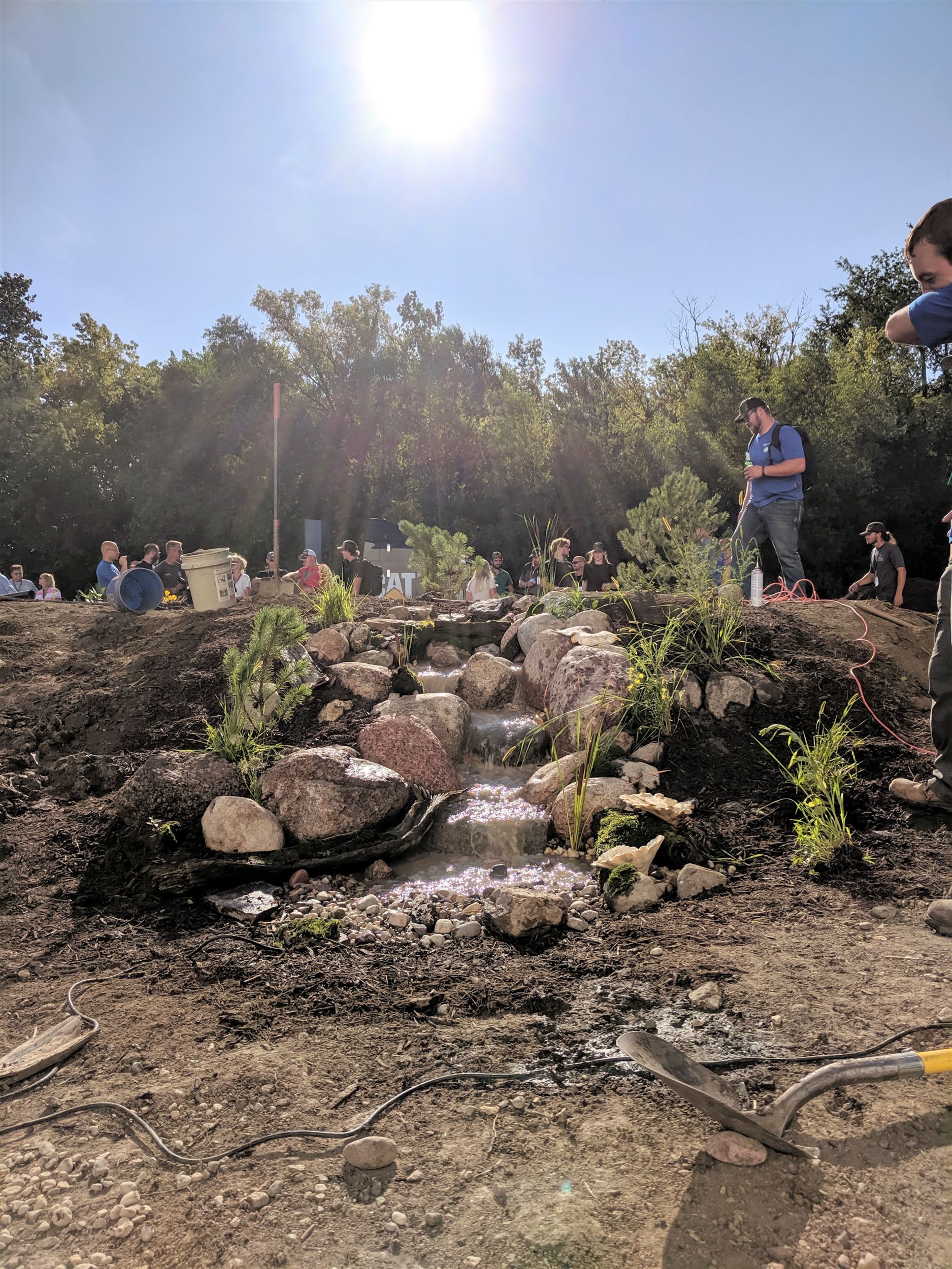 novice contractor waterfall building competition