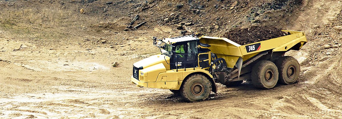 Articulated Trucks | Riggs Cat Equipment