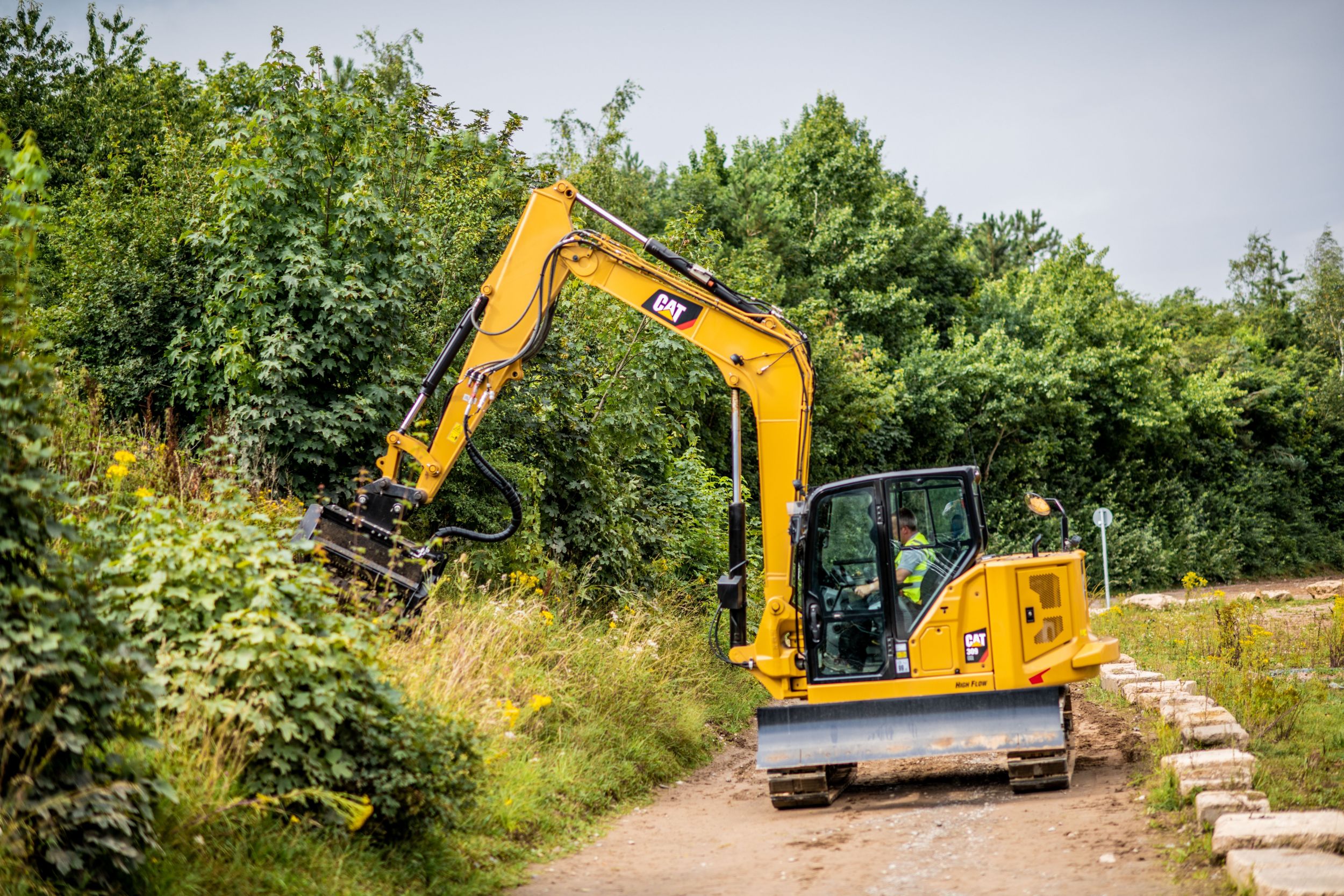 309 CR Mini Excavator | Cat | Caterpillar
