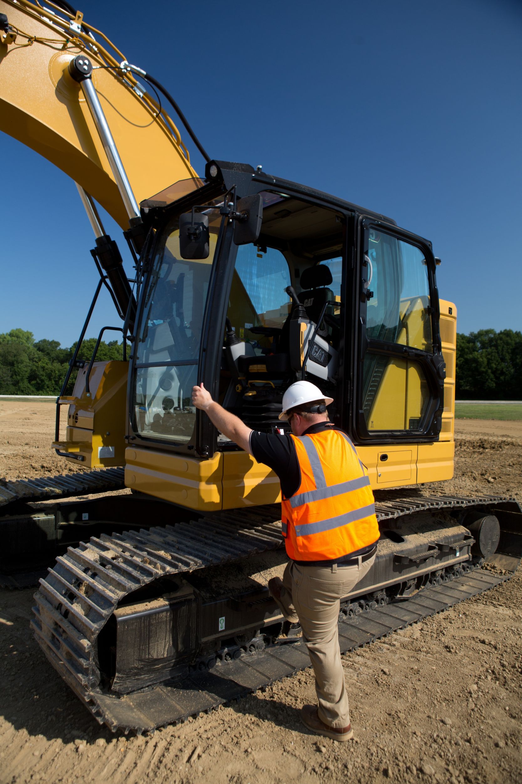 325 Hydraulic Excavator