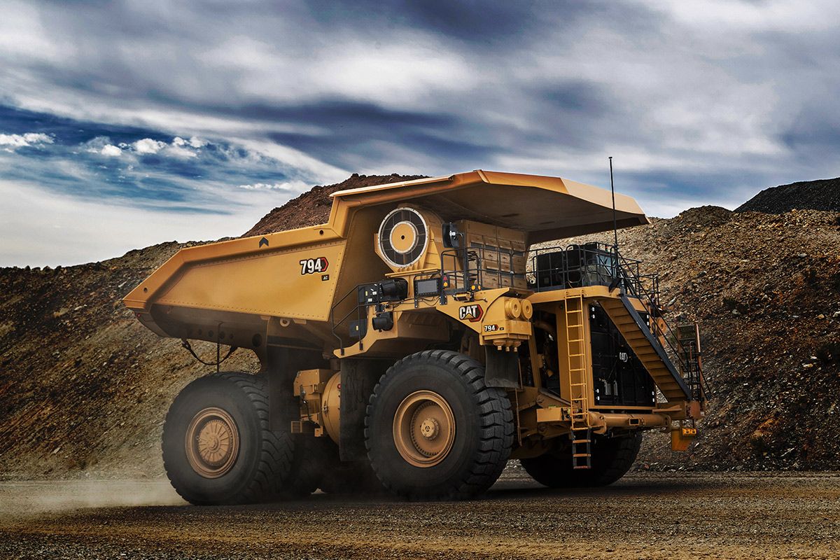 794 AC Mining Truck / Haul Truck | Cat | Caterpillar