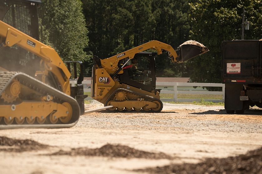 Cat® 259D3 Compact Track Loader