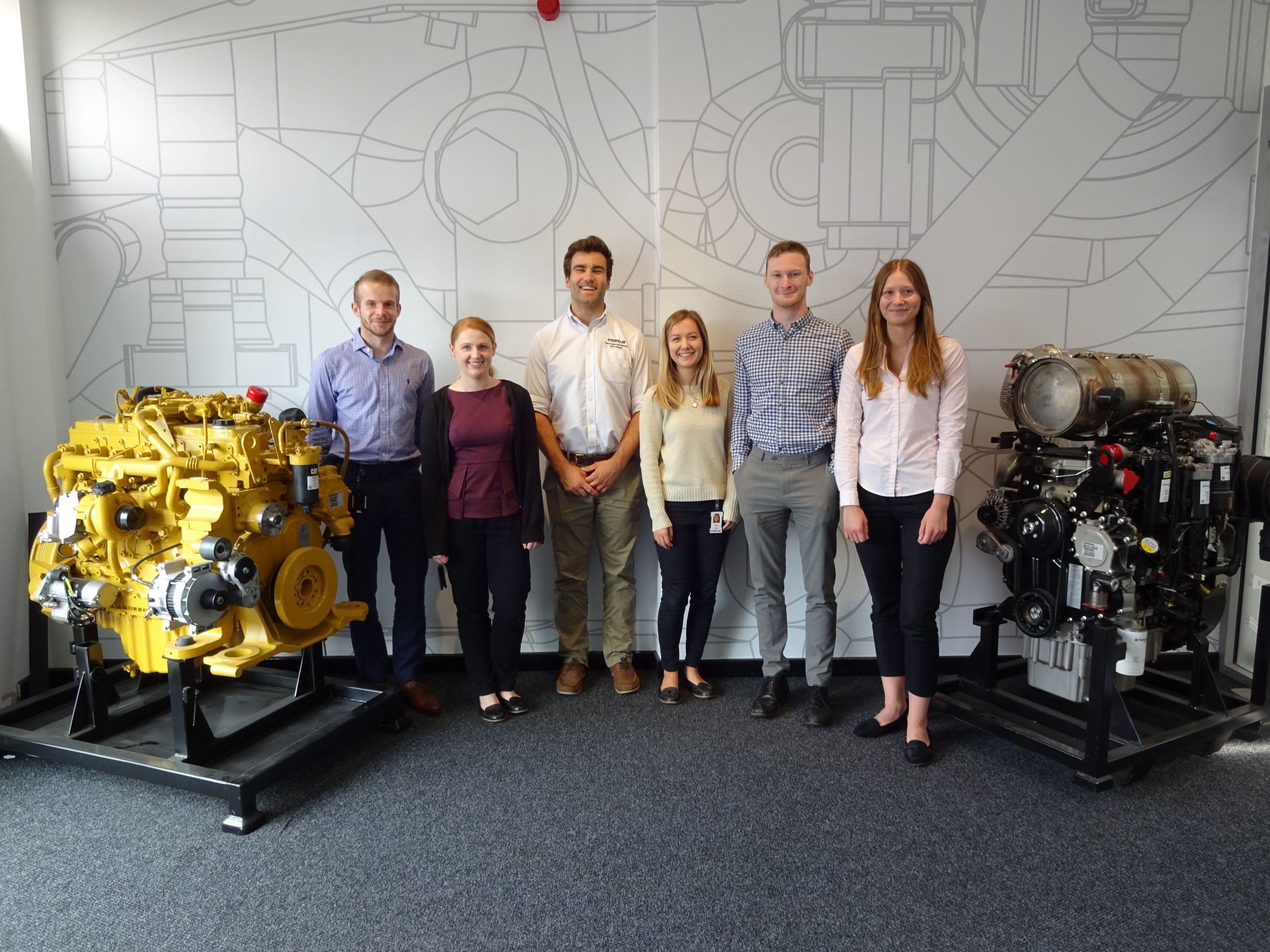 Stażyści i absolwenci kierunku inżynieryjnego w Peterborough