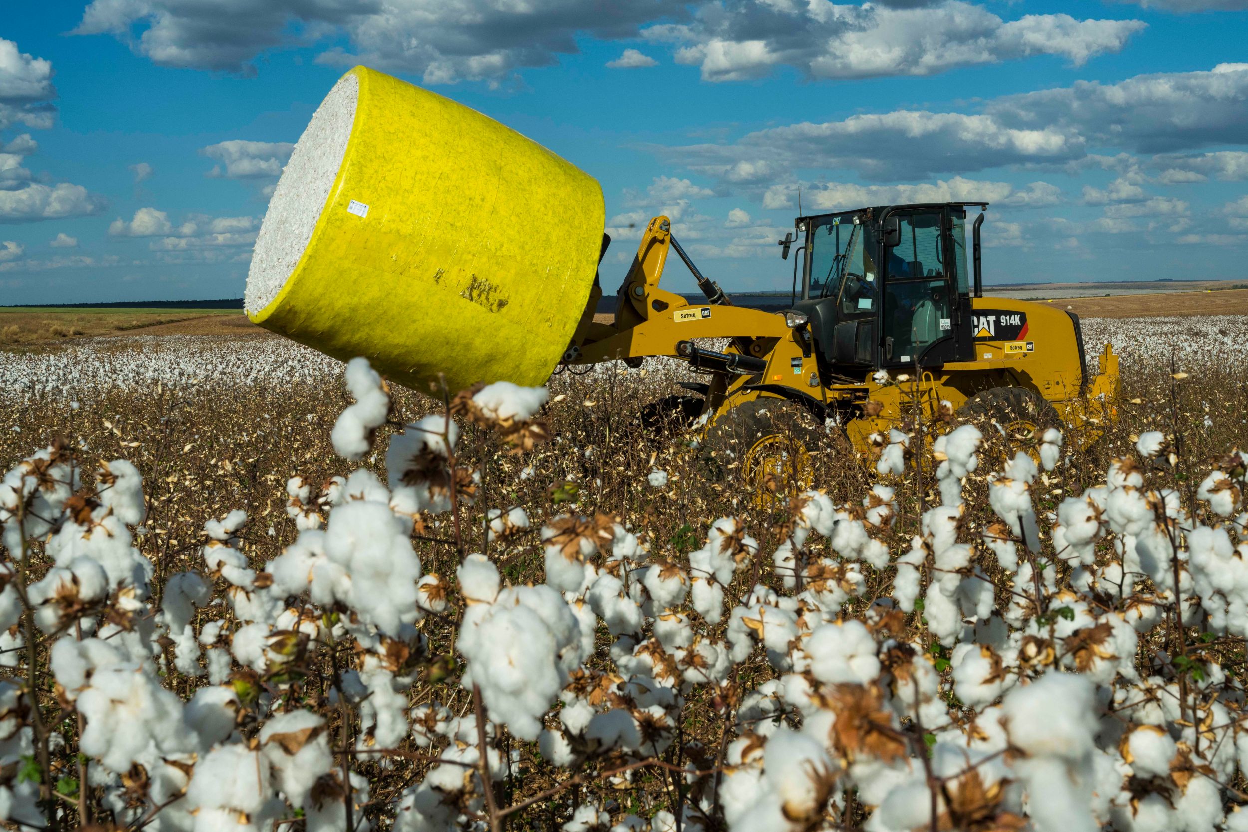 Caterpillar - Abrindo caminho para o agronegócio