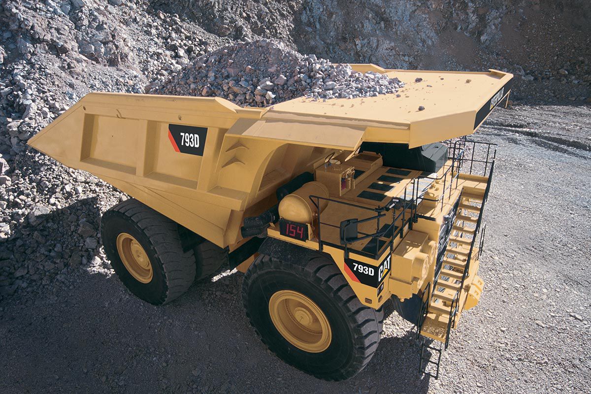 793D Mining Trucks | Cat | Caterpillar