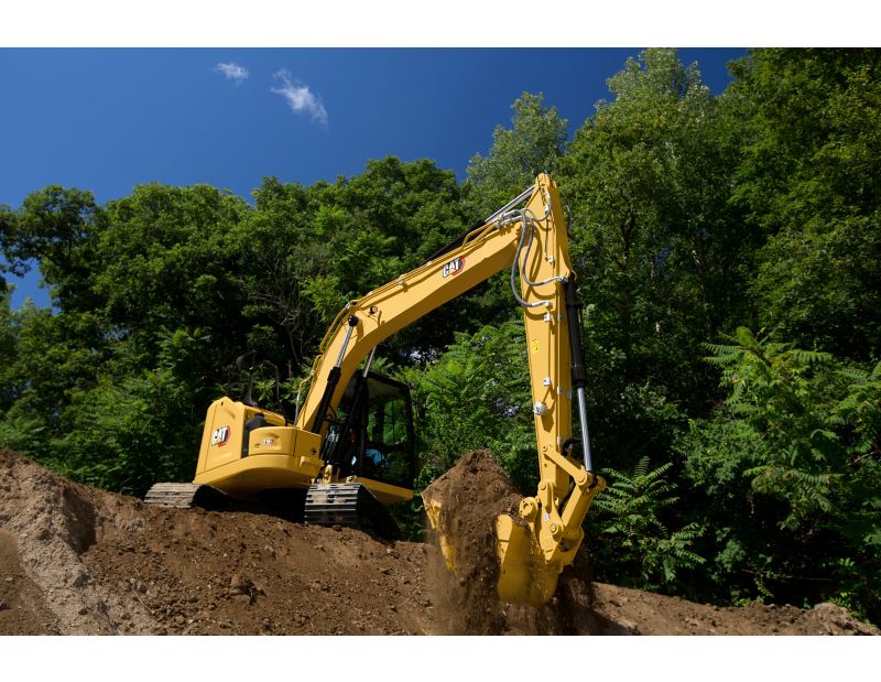 313 GC Working on Slope
