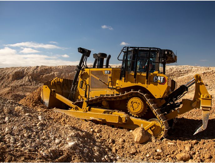 D7 High Drive Bulldozer