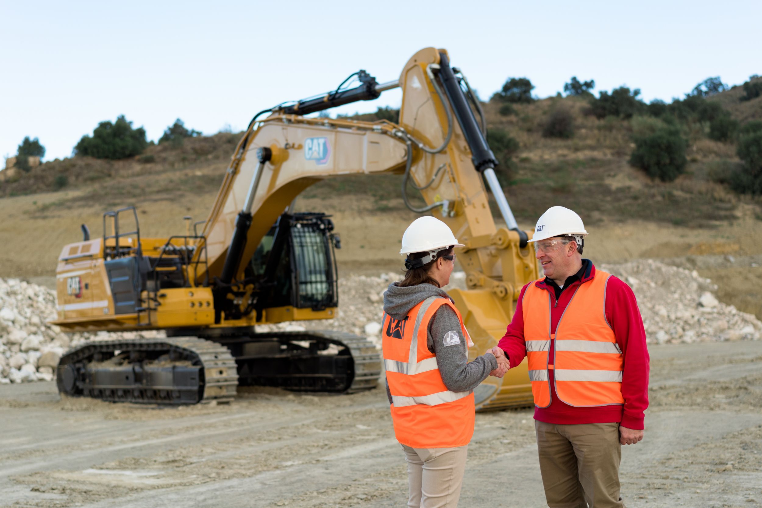 Cat 374 Hydraulic Excavator - ENHANCED SAFETY