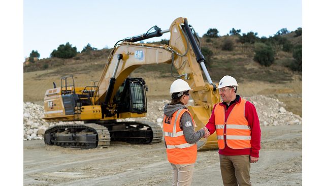 Cat® 374 Hydraulic Excavator - Safely Home Every Day