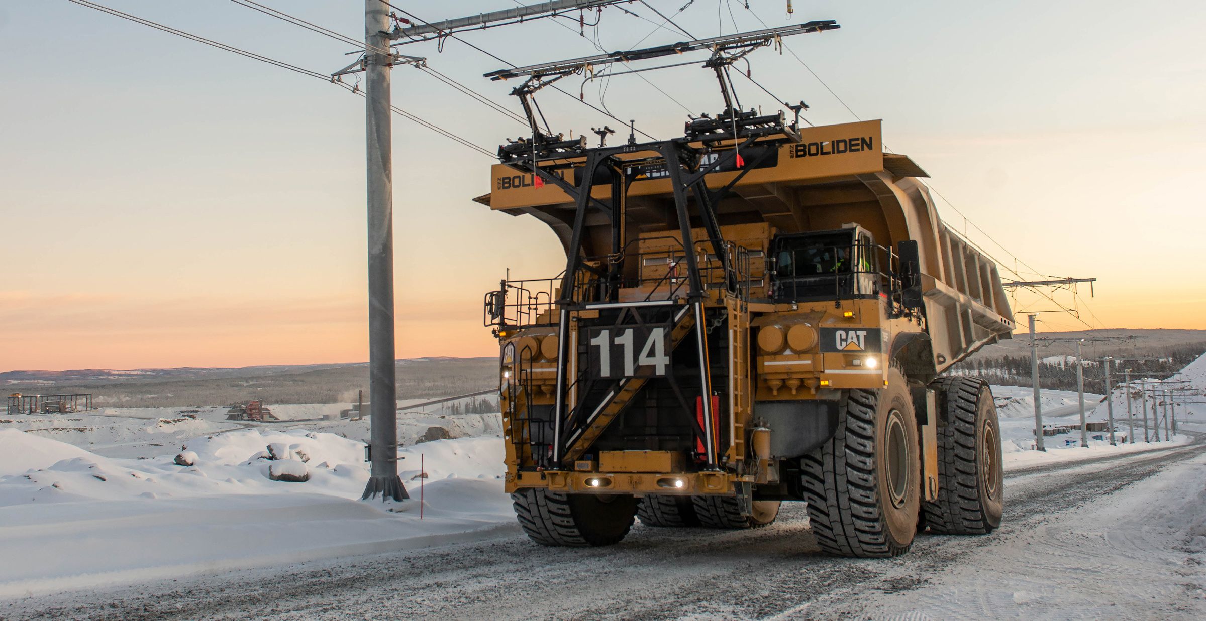 Trolley Assist System | Cat | Caterpillar