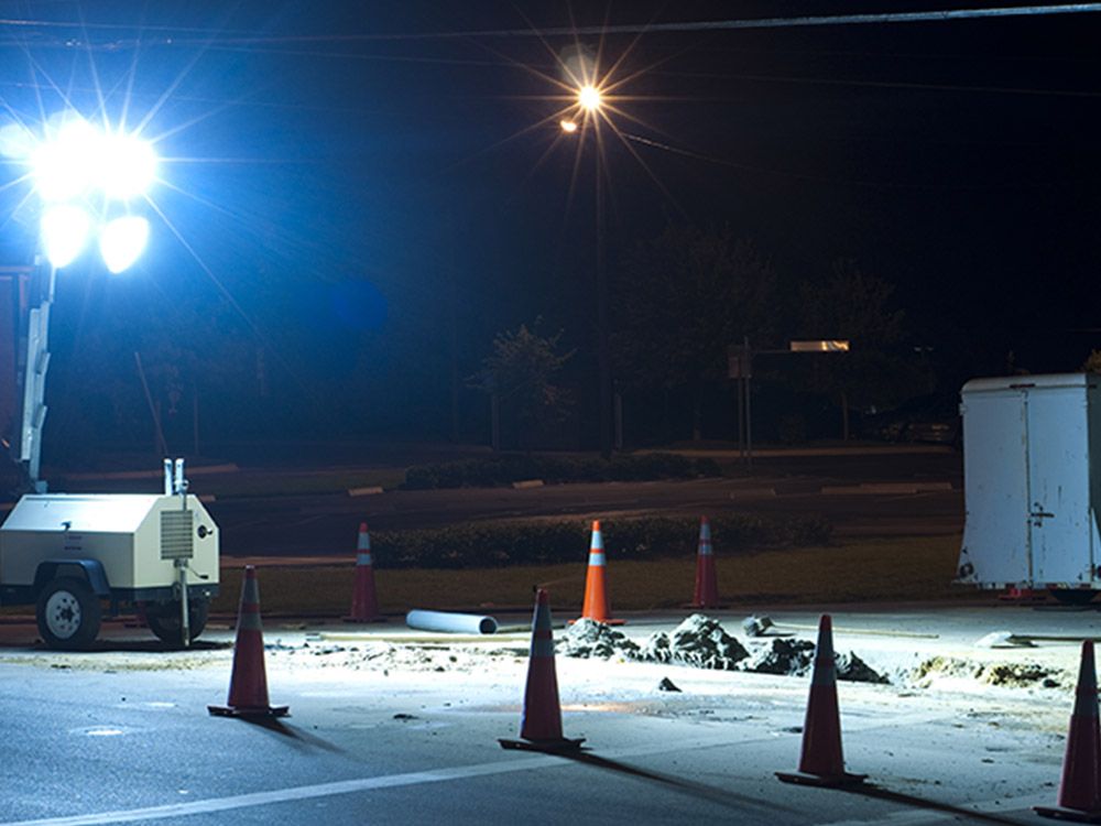 Construction site lighting tower