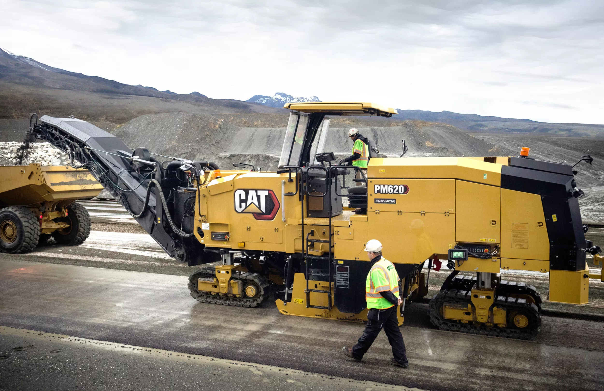 Cat® GRADE con Grade and Slope para perfiladoras de pavimento en frío