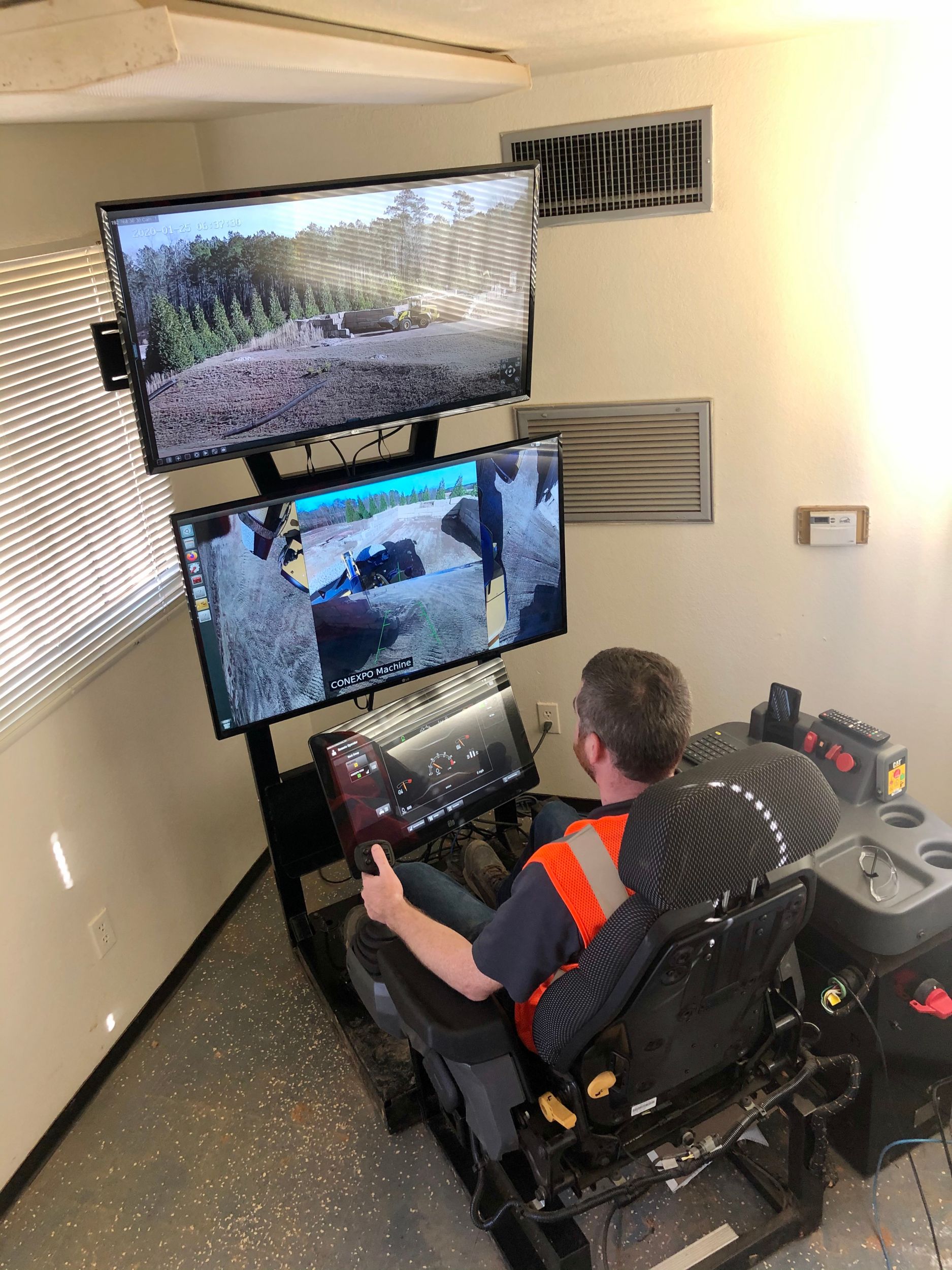 Cat® Command for Loading | Cat | Caterpillar