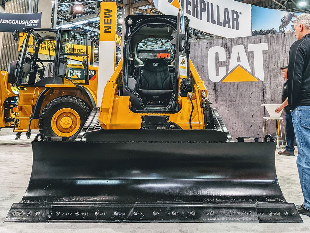 Caterpillar Display Compact Track Loader