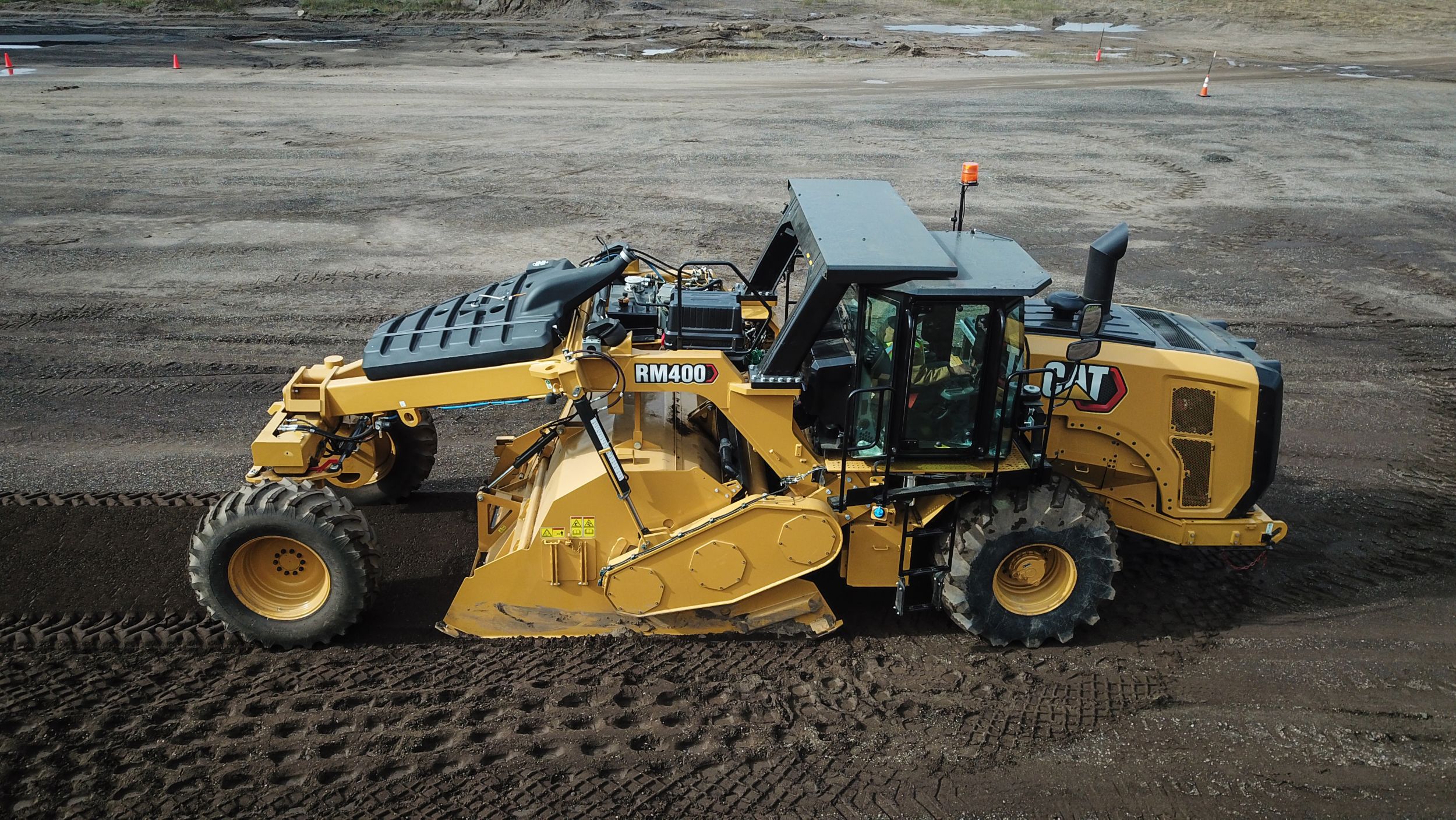 Rigeneratrice su strada RM400