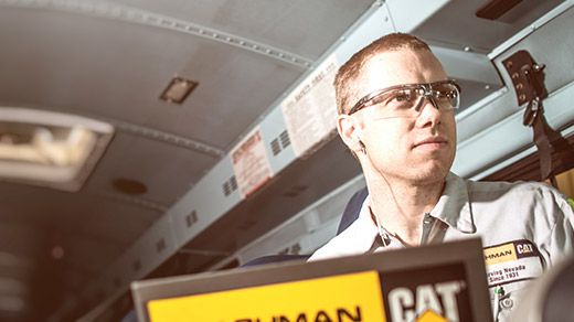 Cat dealer tech trouble shoot an equipment issue