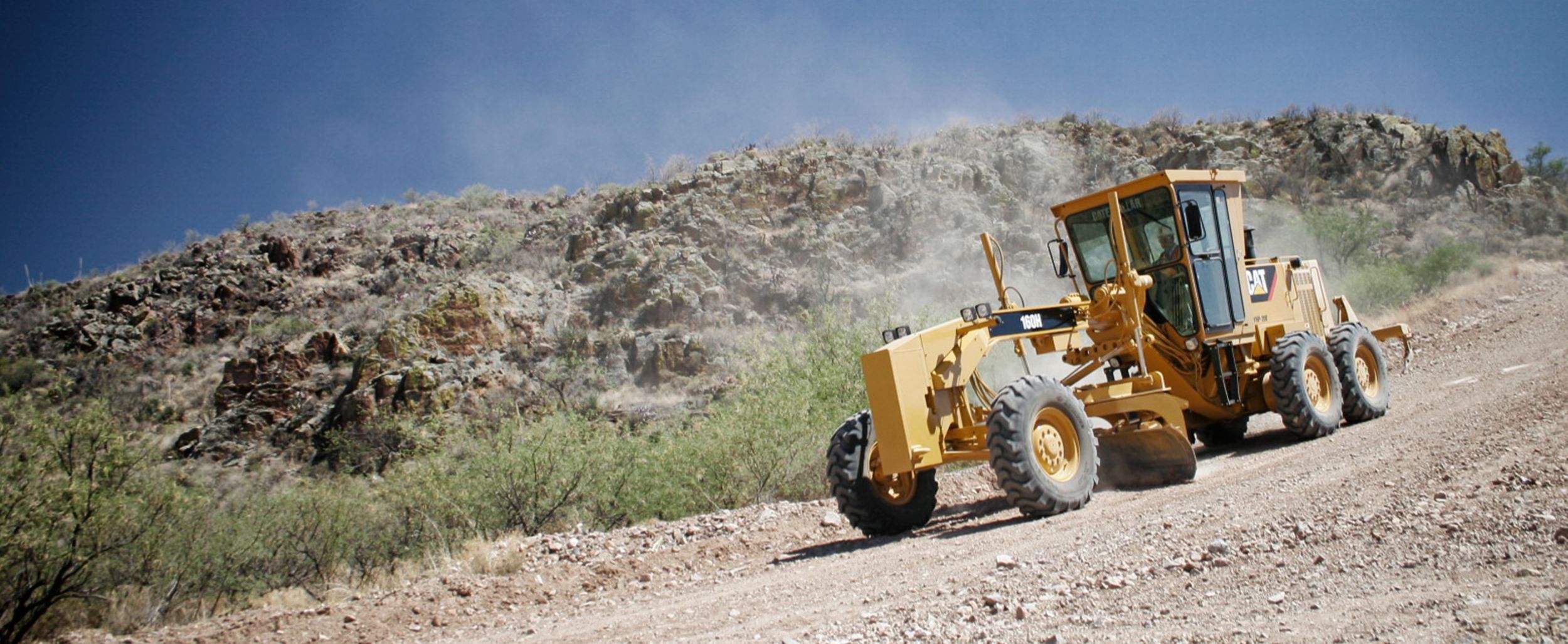 Cat® motor graders can tackle jobs of all sizes.
