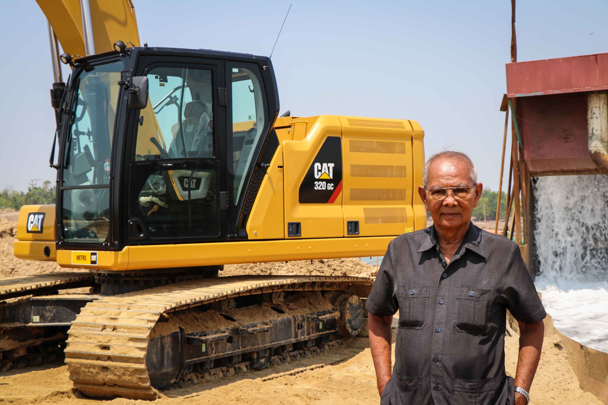 Older male customer during COVID-19 pandemic