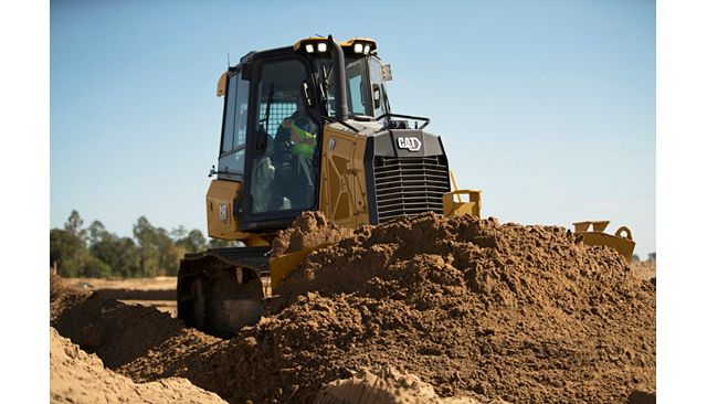 D1 Small Track-Type Tractor
