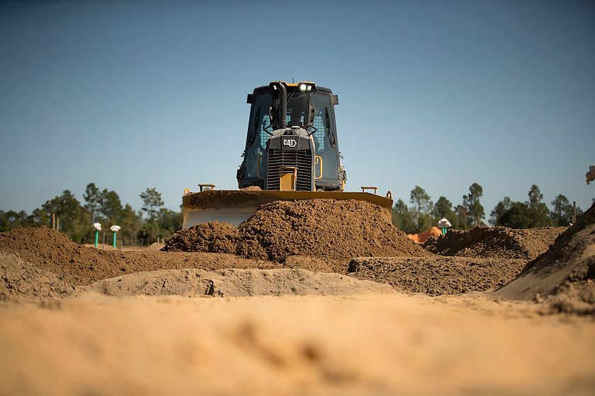 Cat® D2 Small Dozer