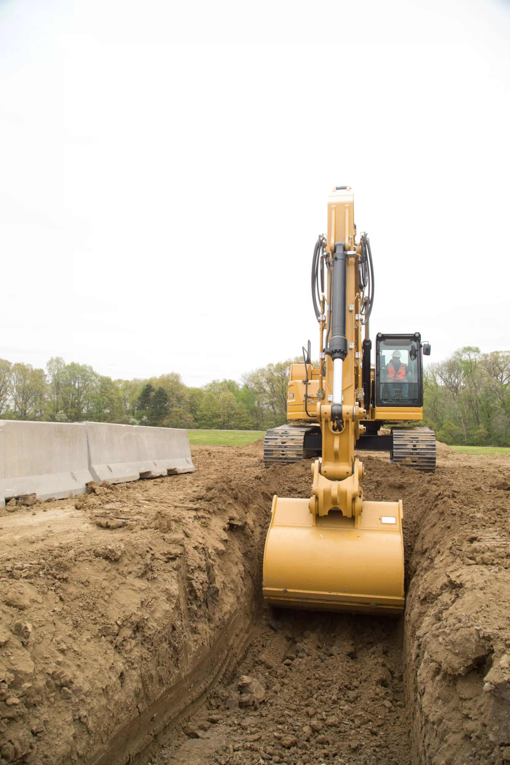 335 Hydraulic Excavator | Cat | Caterpillar