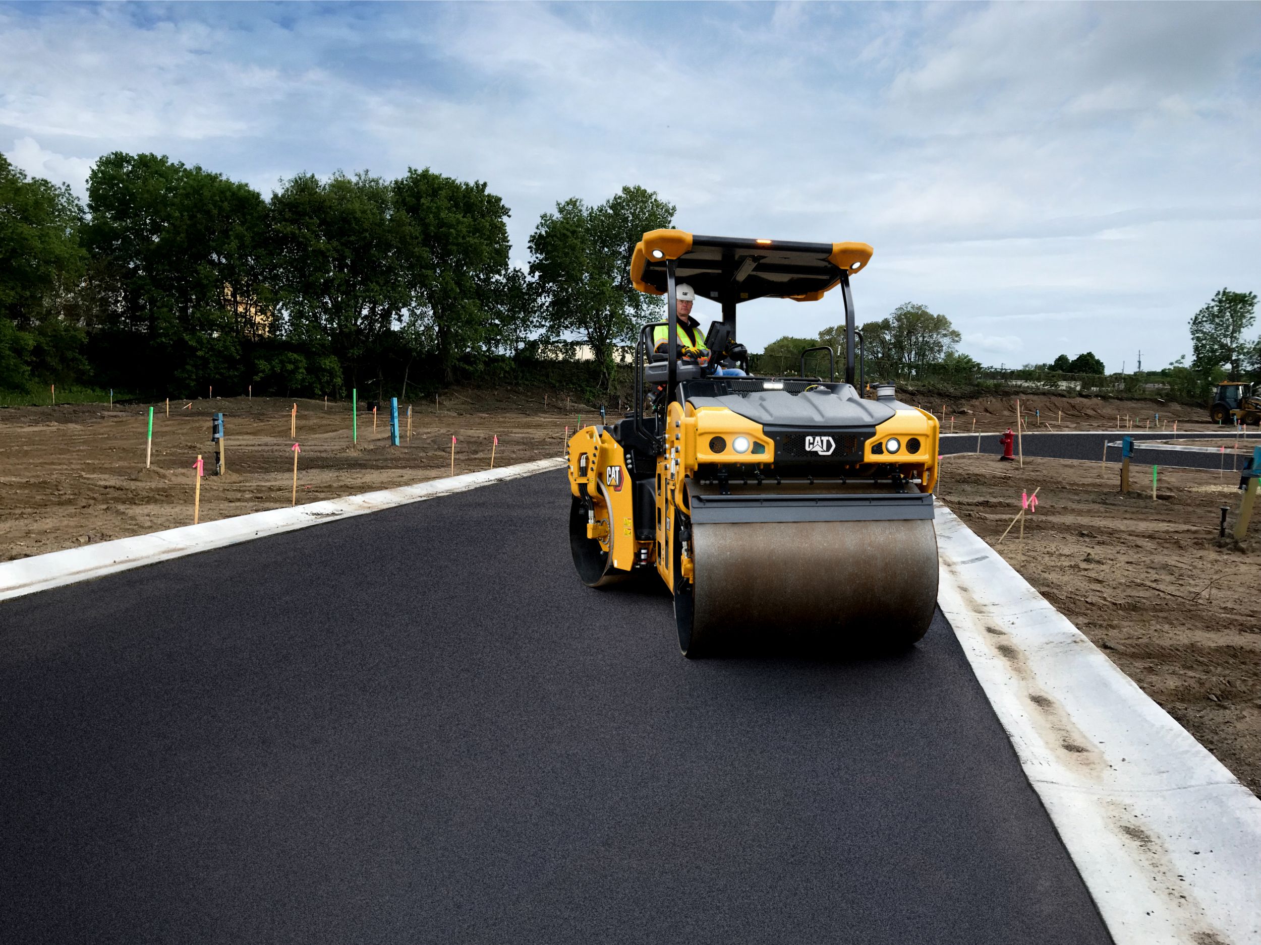 CB7 Tandem Vibratory Roller>