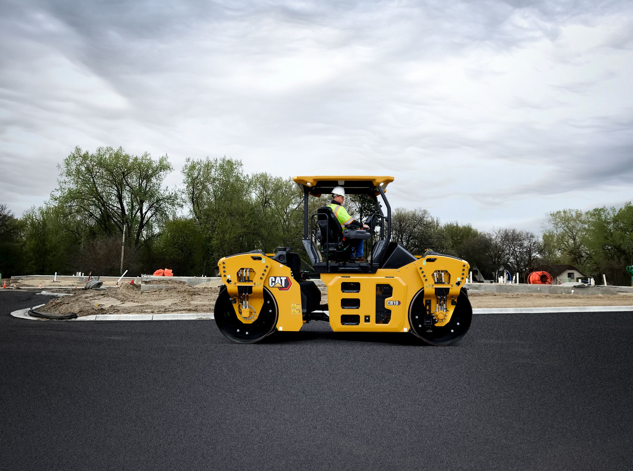 CB10 Tandem Vibratory Roller>