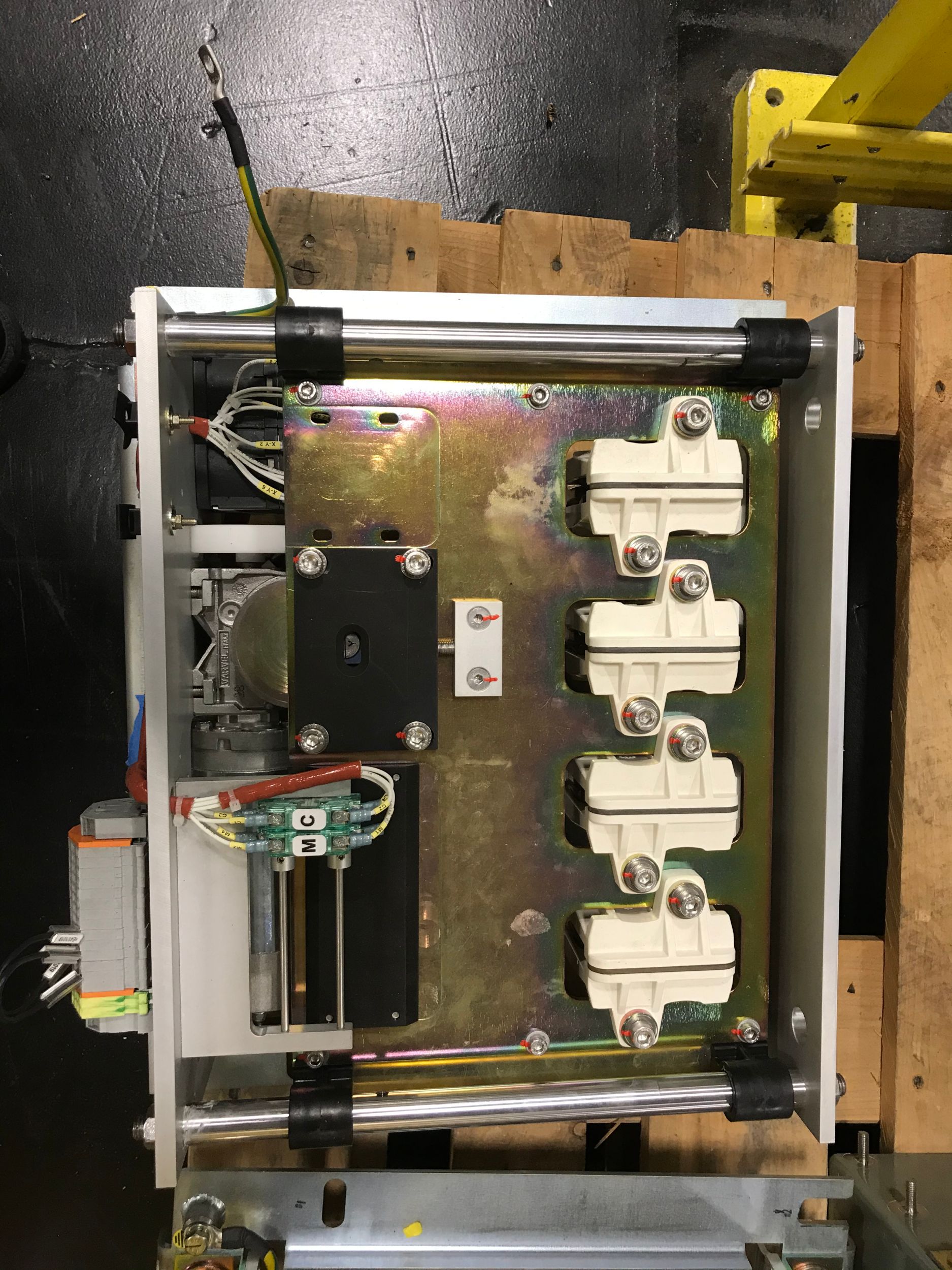 Fast Transfer Switch
