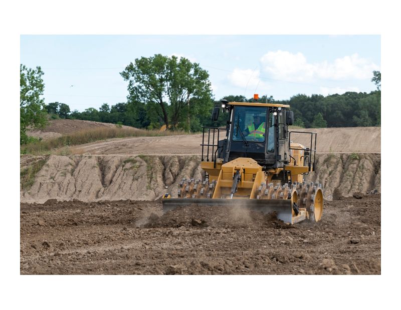 815 Soil Compactor