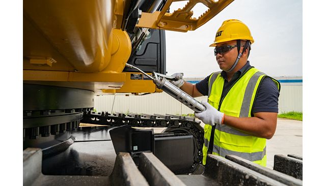 Cat® 350 Hydraulic Excavator- Easy and Economical Maintenance