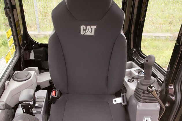 A Cabine Mais Espaçosa E Confortável Do Mercado