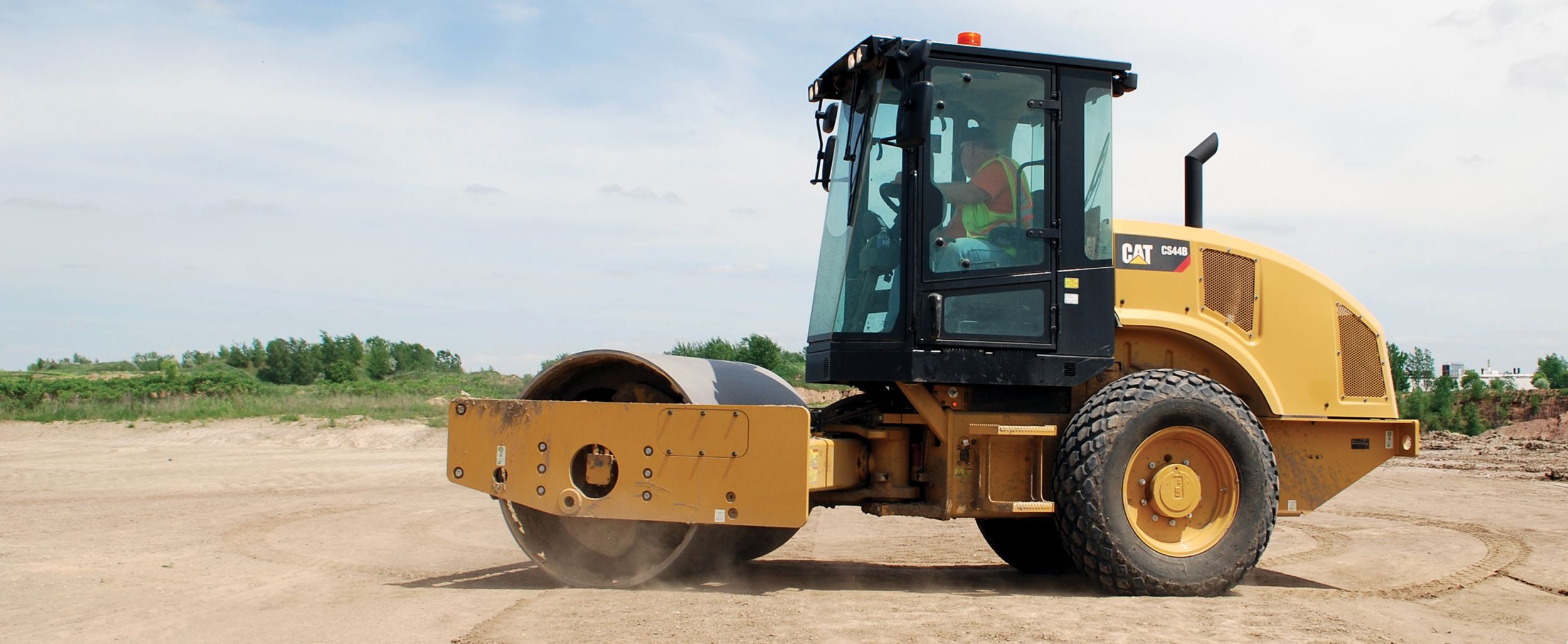 Vibratory Soil Compactor Selection Guide Cat Caterpillar