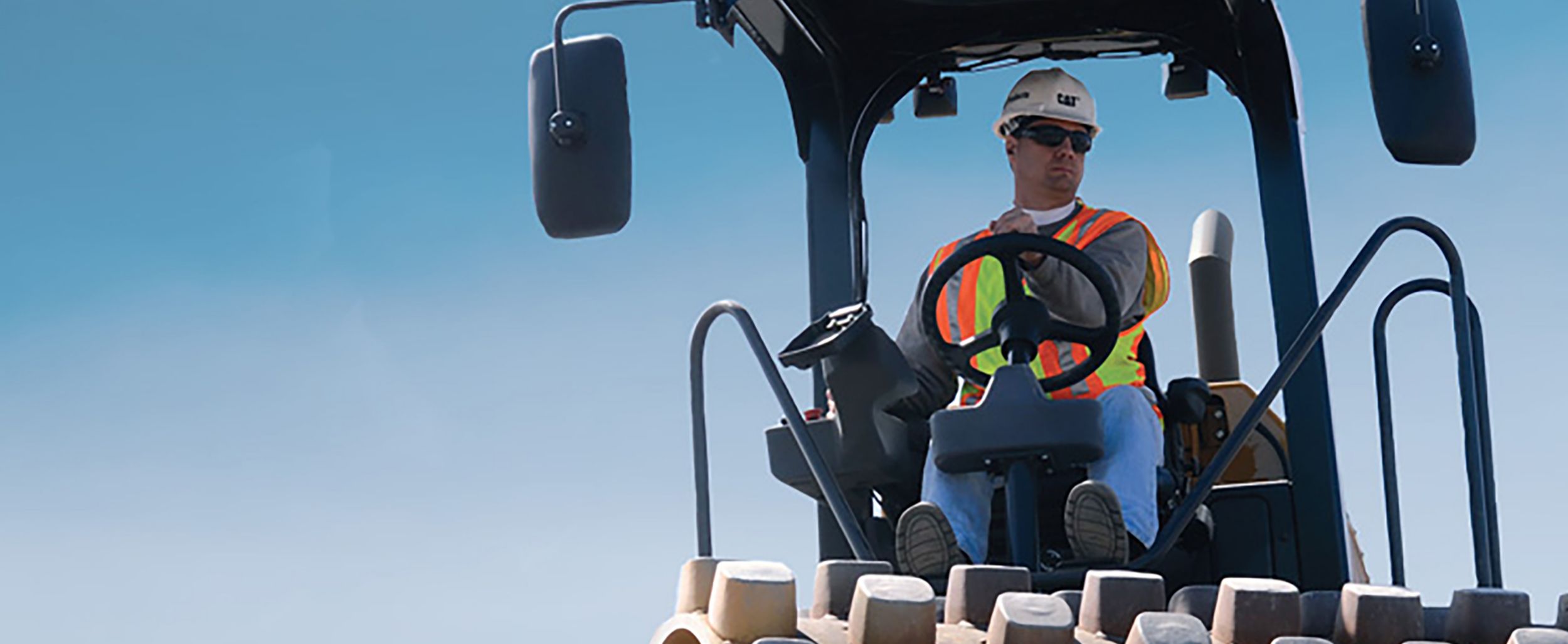 Cat Compact Technology