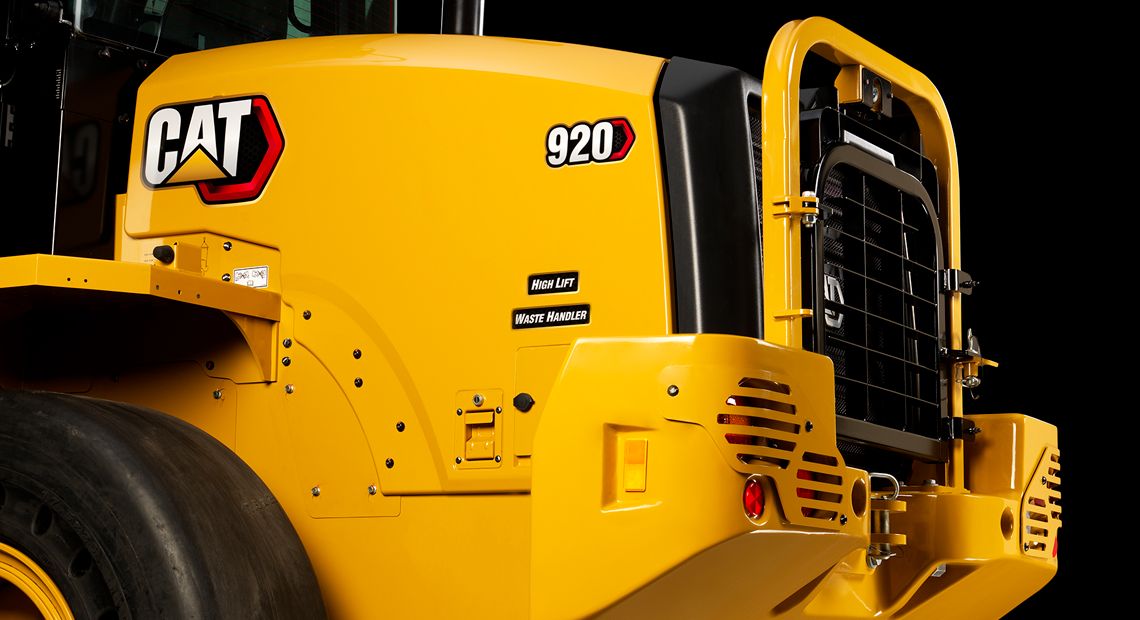 Make your Cat 914 or 920 Wheel Loader a Waste Handler post purchase with a convenient waste handler kit. 