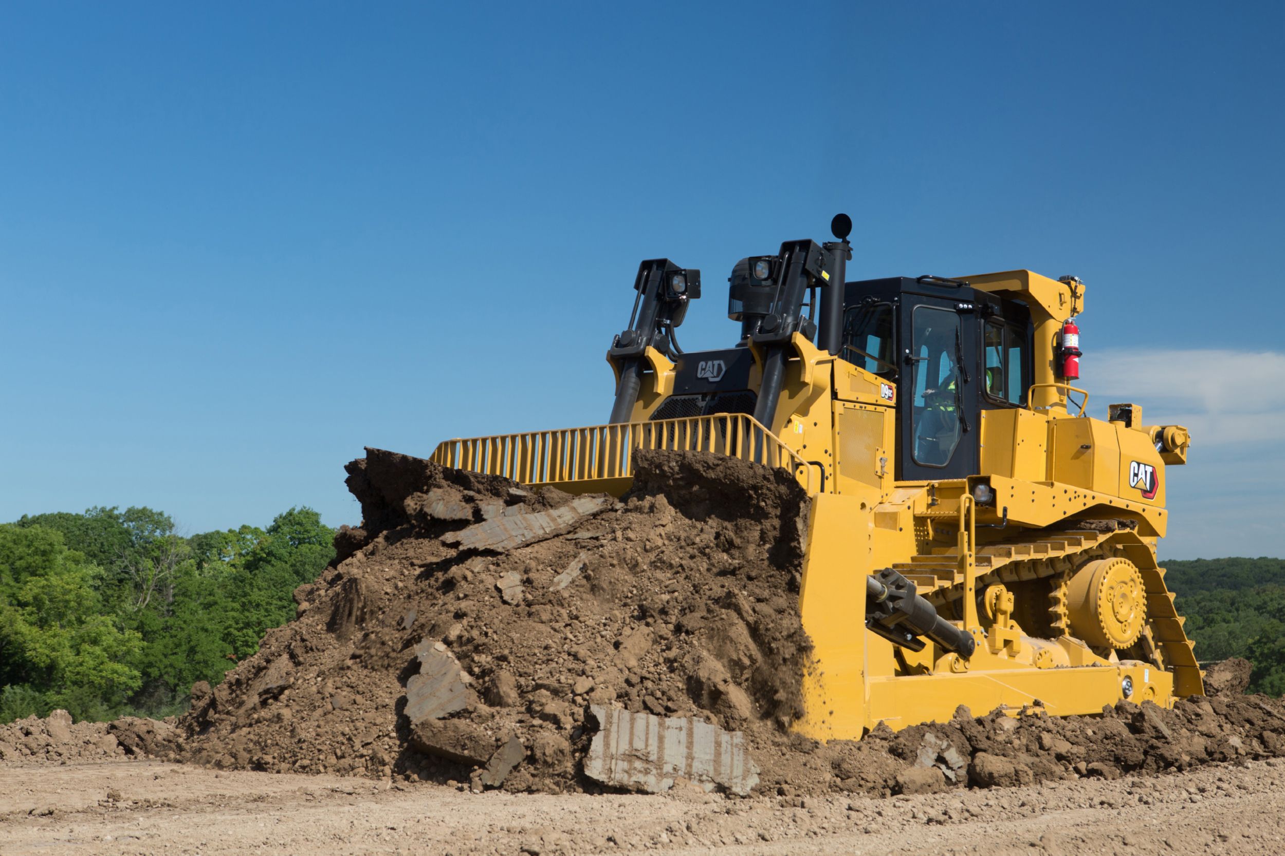 New Cat® D9 GC Dozer delivers reliable performance in easytooperate