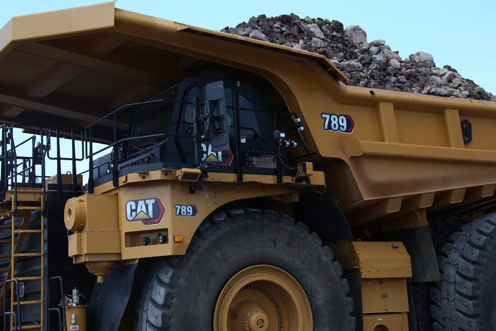 789 Mining Truck