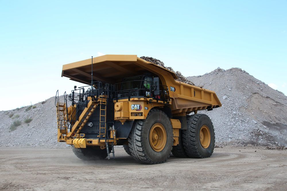 789 Mining Truck