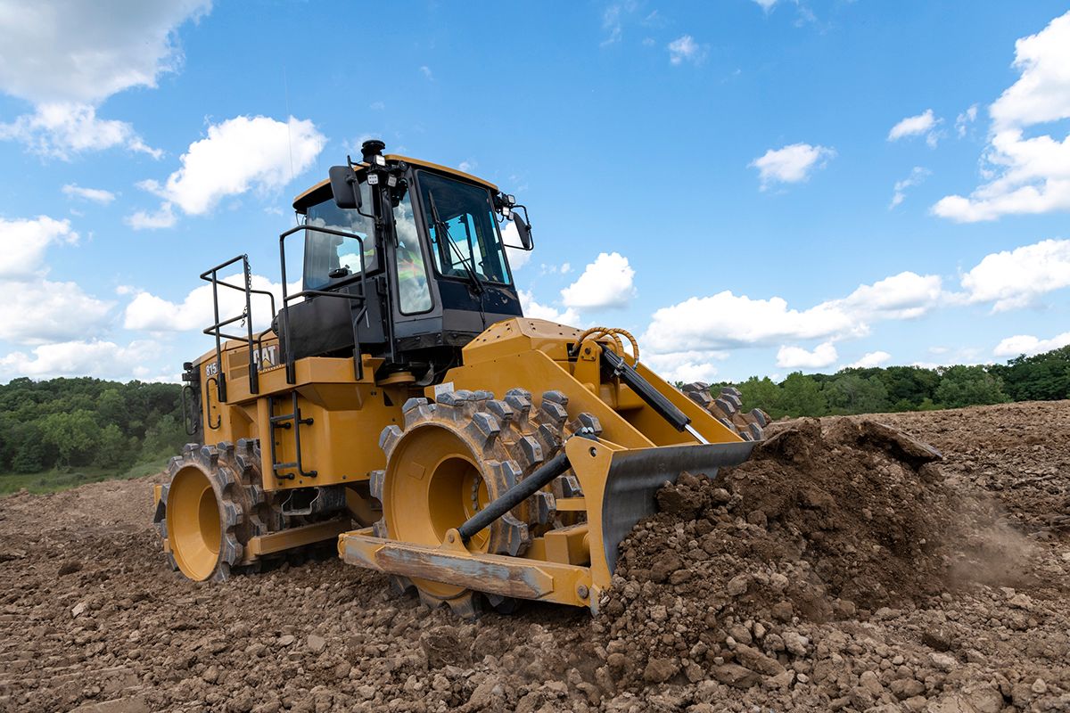 815 Soil Compactor | Cat | Caterpillar