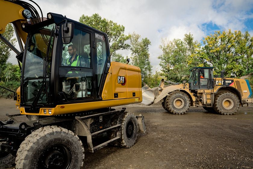 M316 Wheel Excavator