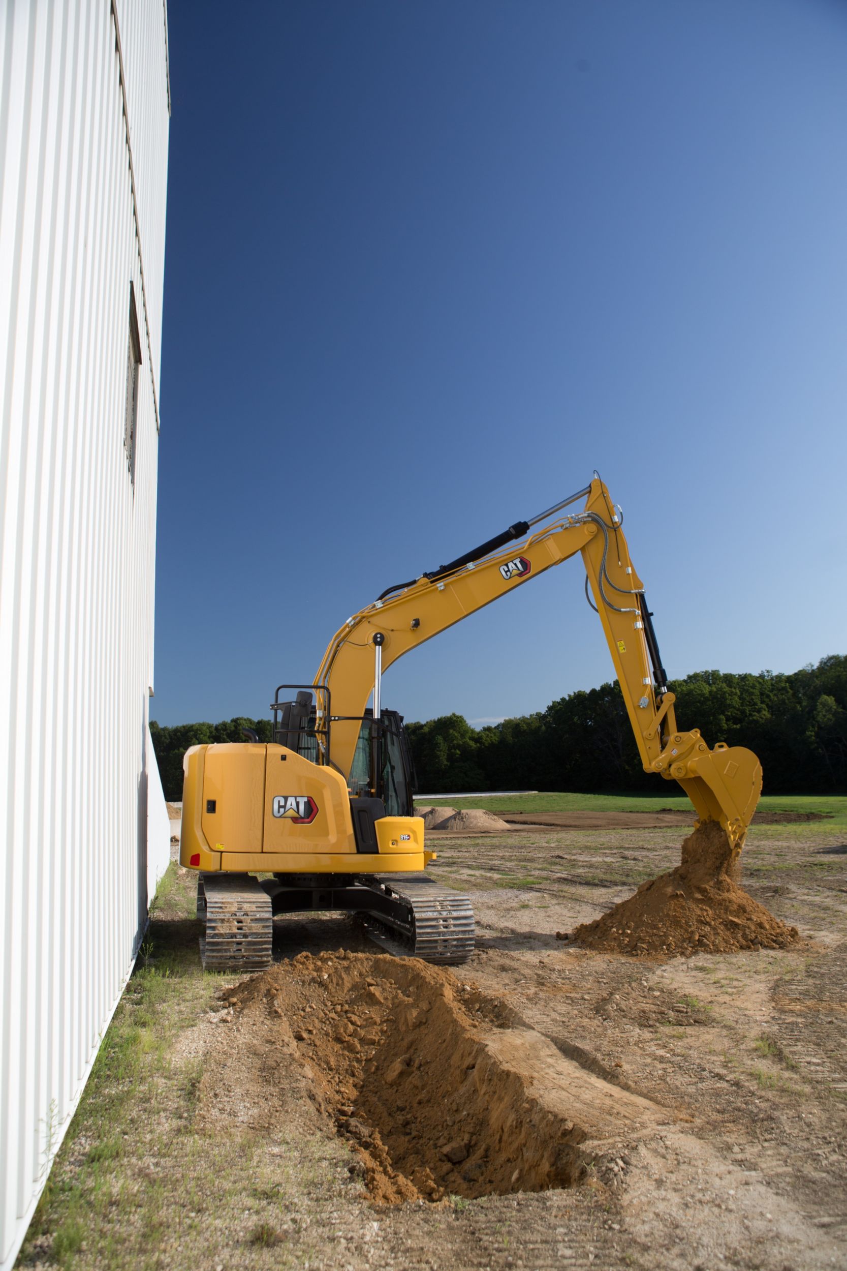 the-new-cat-315-gc-next-gen-excavator-lowers-maintenance-and-fuel
