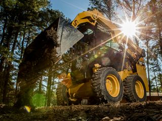 Guia de Referência de Peças para Minicarregadeiras