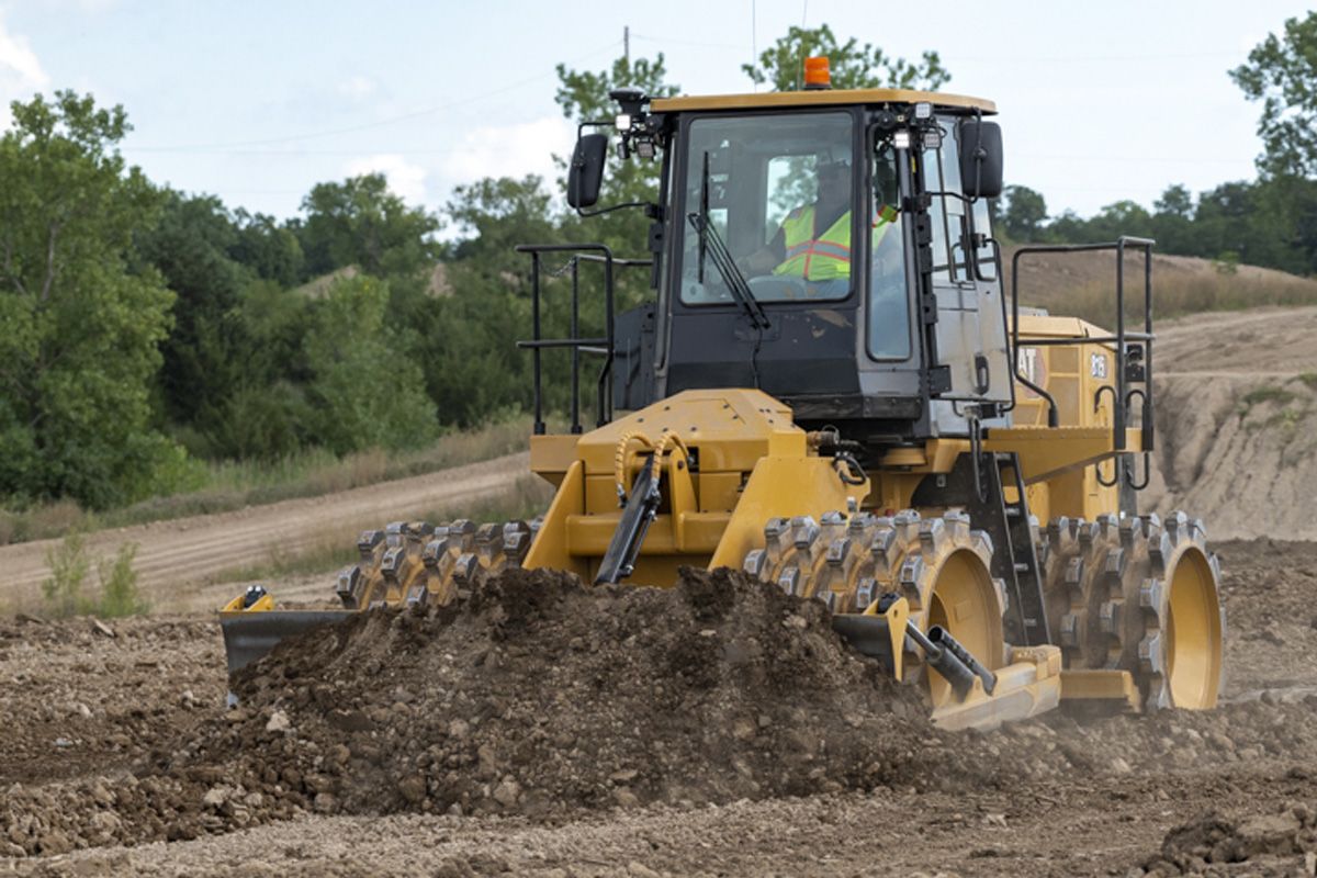 Compactage Cat avec MDP (Machine Drive Power, puissance d'entraînement de la machine)