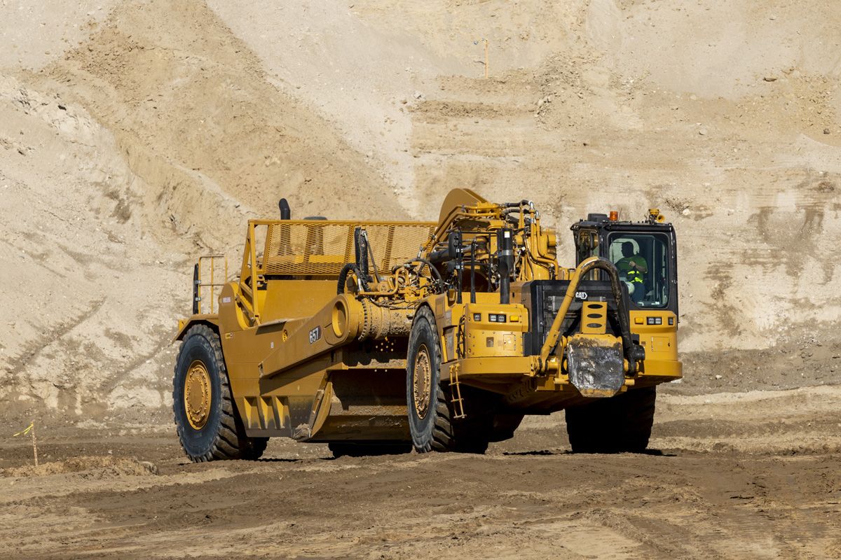 motoruspa 657 g Caterpillar CM20201119-89b20-2010d