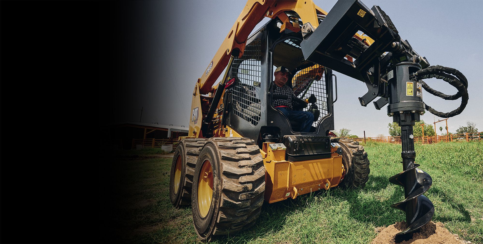 PARA MULTIPLICAR A VERSATILIDADE DA SUA CAT®, VOCÊ SÓ PRECISA DA FERRAMENTA CERTA. Máquinas Cat® para você