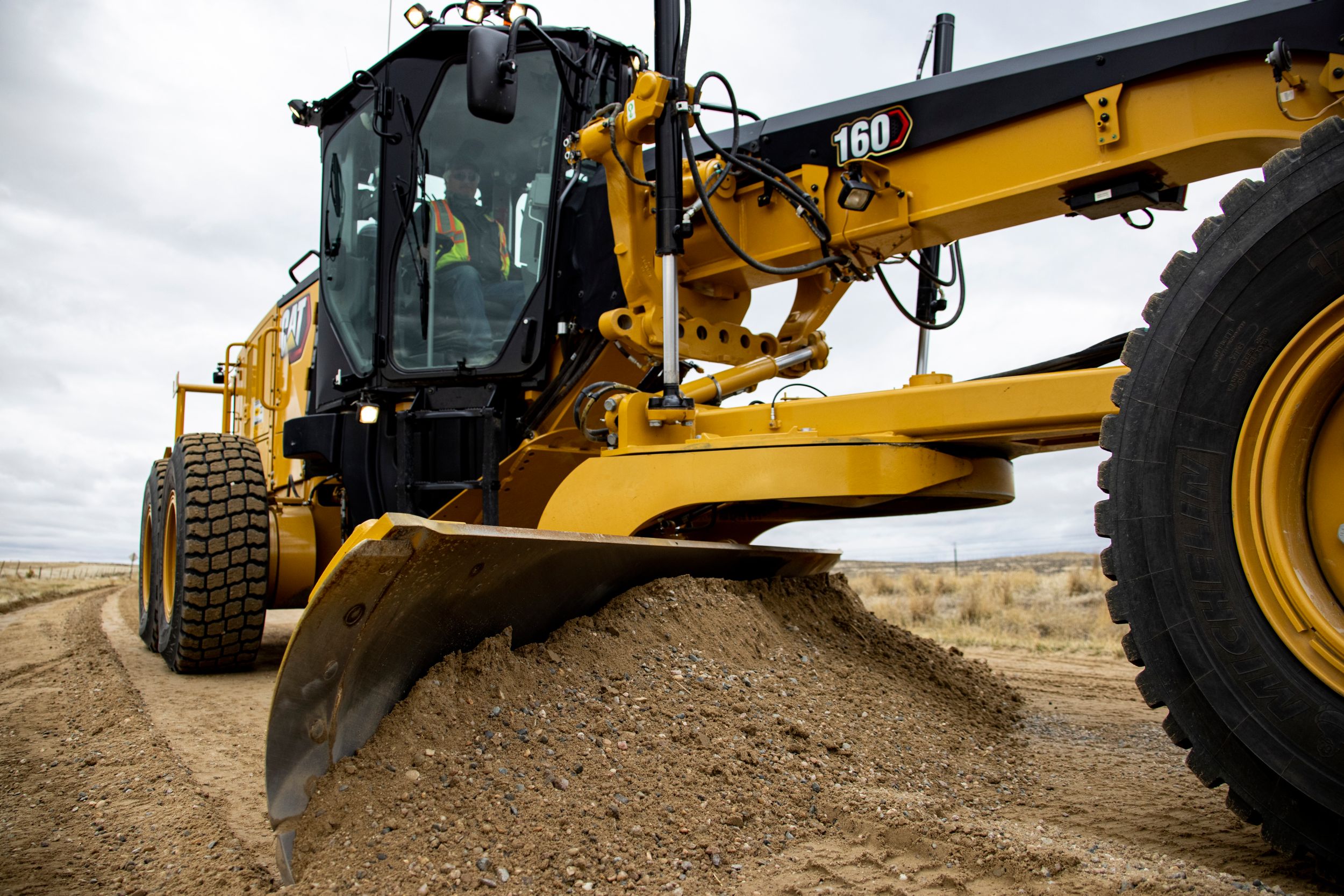 160 Motor Grader | Cat | Caterpillar